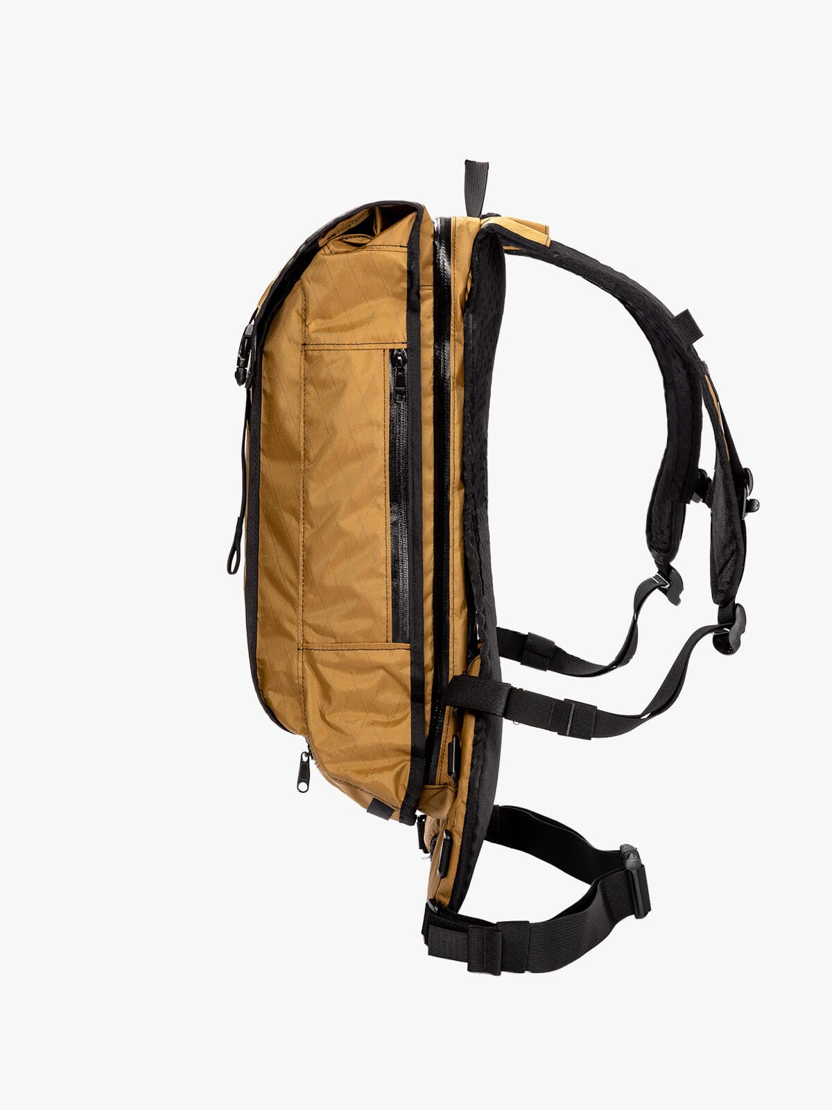 Hauser 14L by Mission Workshop - Säänkestävät laukut ja tekniset vaatteet - San Francisco & Los Angeles - Rakennettu kestämään - ikuinen takuu
