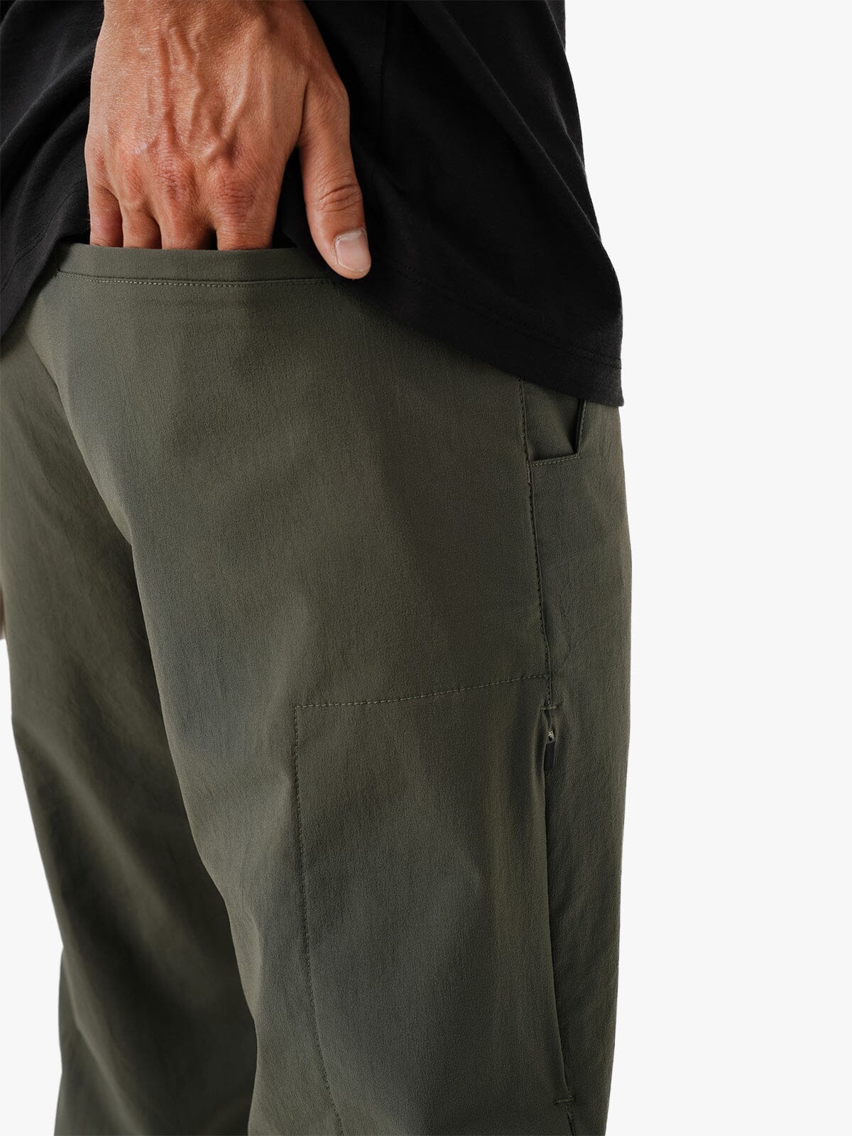 Division by Mission Workshop - Säänkestävät laukut ja tekniset vaatteet - San Francisco & Los Angeles - Rakennettu kestämään - ikuinen takuu