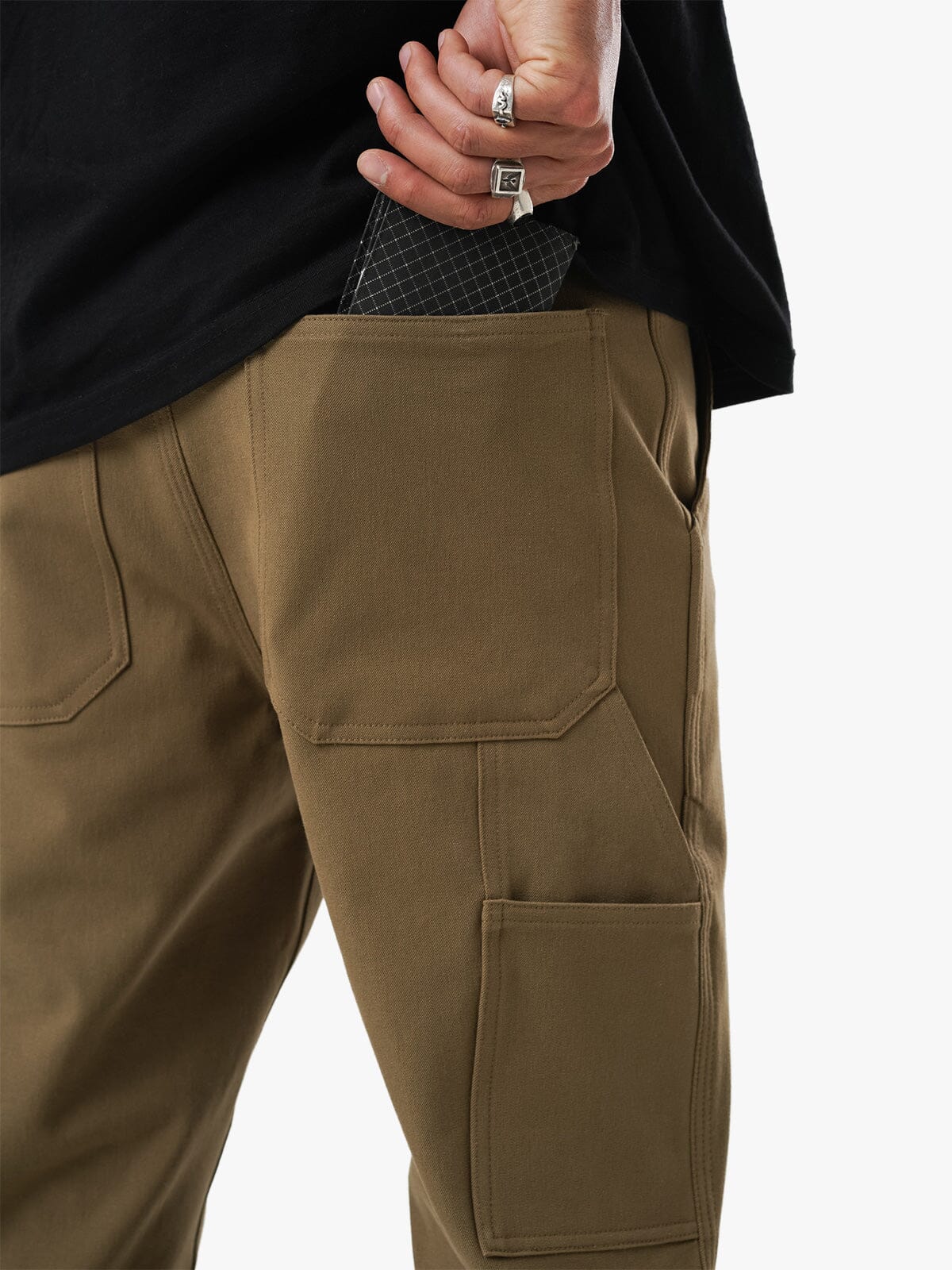 Paragon by Mission Workshop - Säänkestävät laukut ja tekniset vaatteet - San Francisco & Los Angeles - Rakennettu kestämään - ikuinen takuu