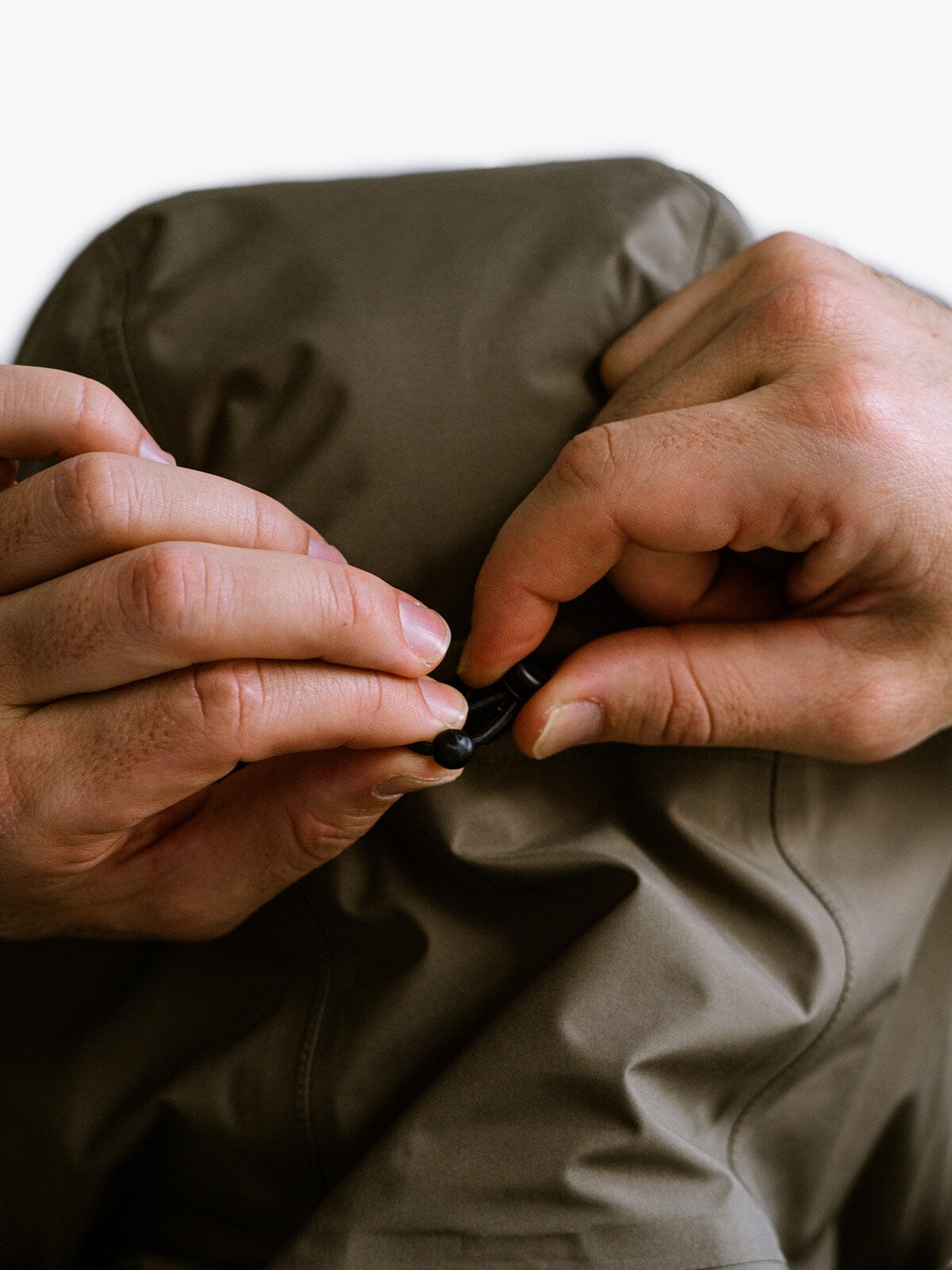 Highveld by Mission Workshop - Säänkestävät laukut ja tekniset vaatteet - San Francisco & Los Angeles - Rakennettu kestämään - ikuinen takuu