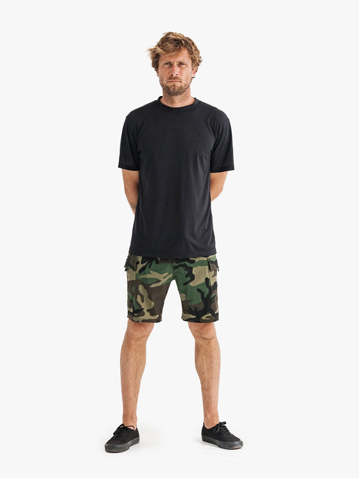 Ocho by Mission Workshop - Säänkestävät laukut ja tekniset vaatteet - San Francisco & Los Angeles - Rakennettu kestämään - ikuinen takuu