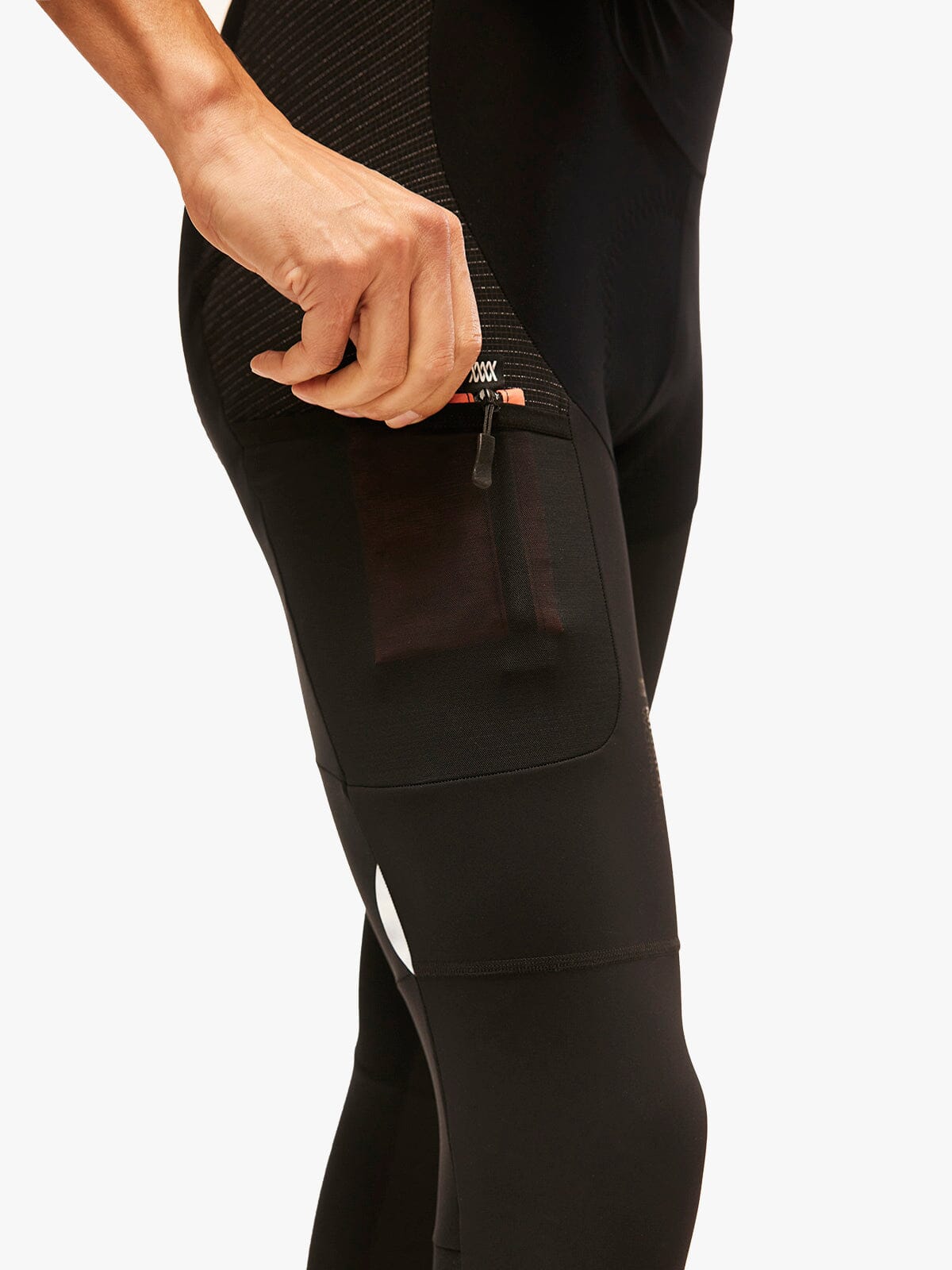 Radius Winter Tight by Mission Workshop - Säänkestävät laukut ja tekniset vaatteet - San Francisco & Los Angeles - Rakennettu kestämään - ikuinen takuu