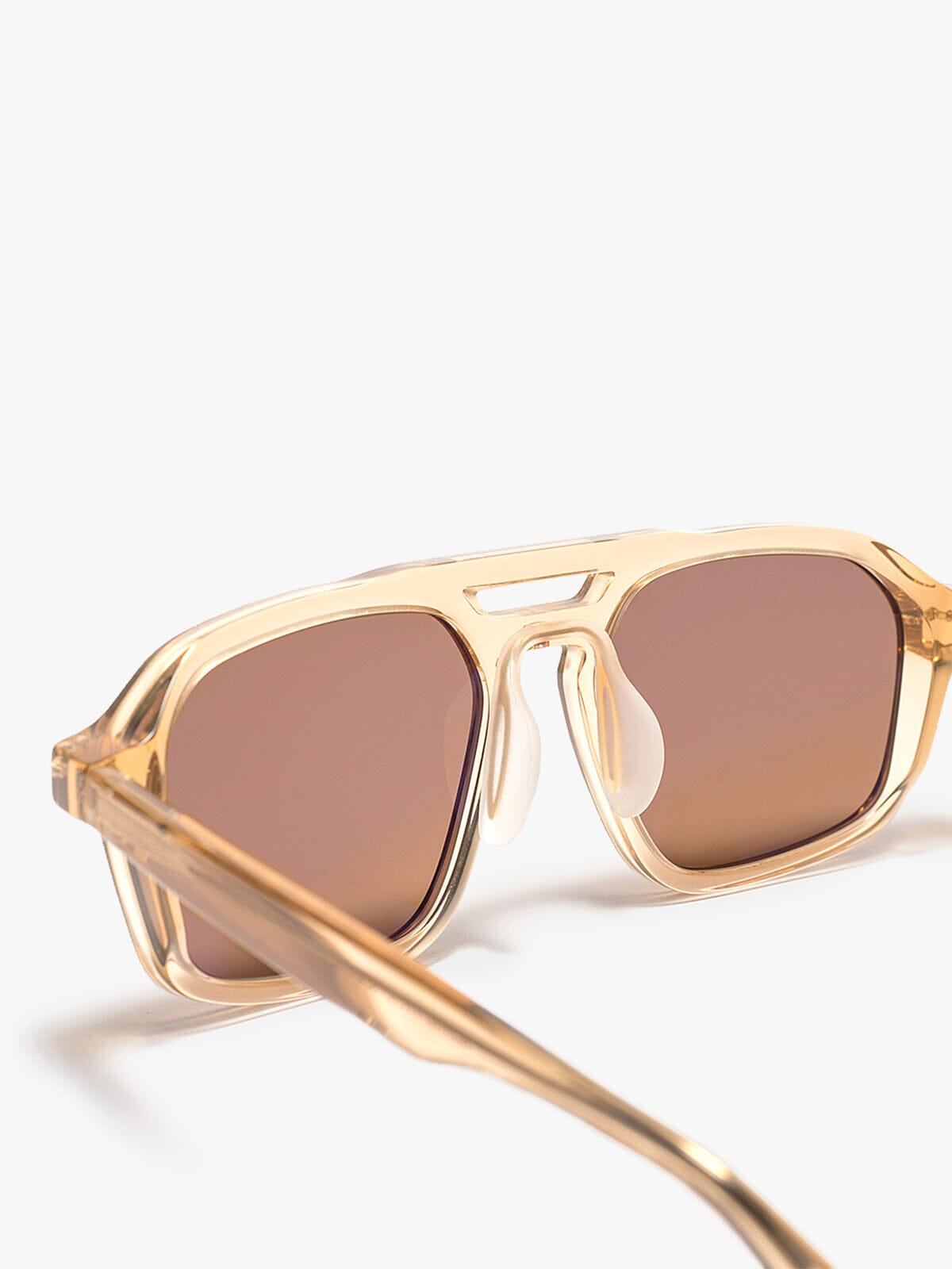 AO x MW : Navigator by Mission Workshop - Säänkestävät laukut ja tekniset vaatteet - San Francisco & Los Angeles - Kestävästi rakennettu - ikuinen takuu