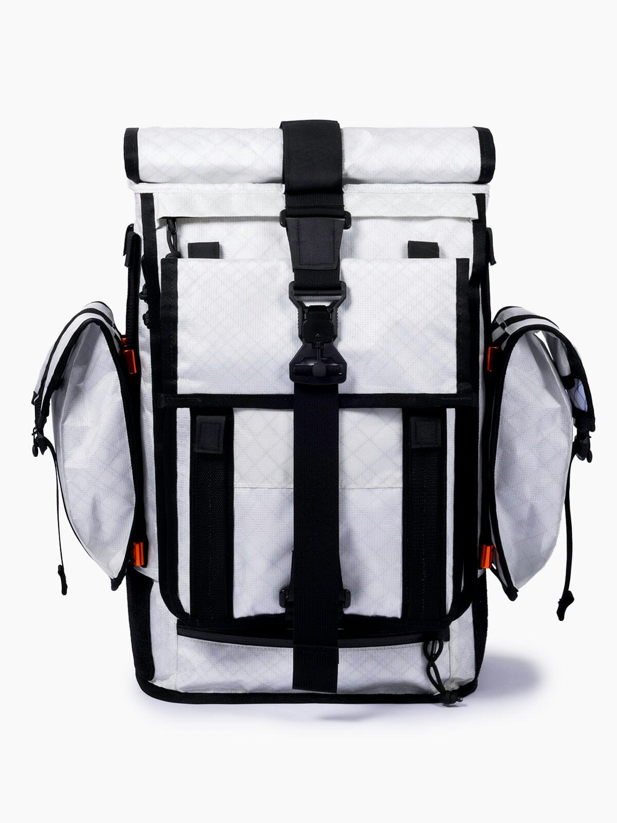 Mission Workshop X Carryology by Mission Workshop - Säänkestävät laukut ja tekniset vaatteet - San Francisco & Los Angeles - Rakennettu kestämään - ikuinen takuu