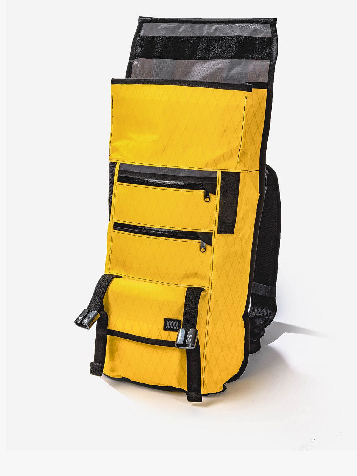 Sanction : AP by Mission Workshop - Säänkestävät laukut ja tekniset vaatteet - San Francisco & Los Angeles - Rakennettu kestämään - ikuisesti taattu