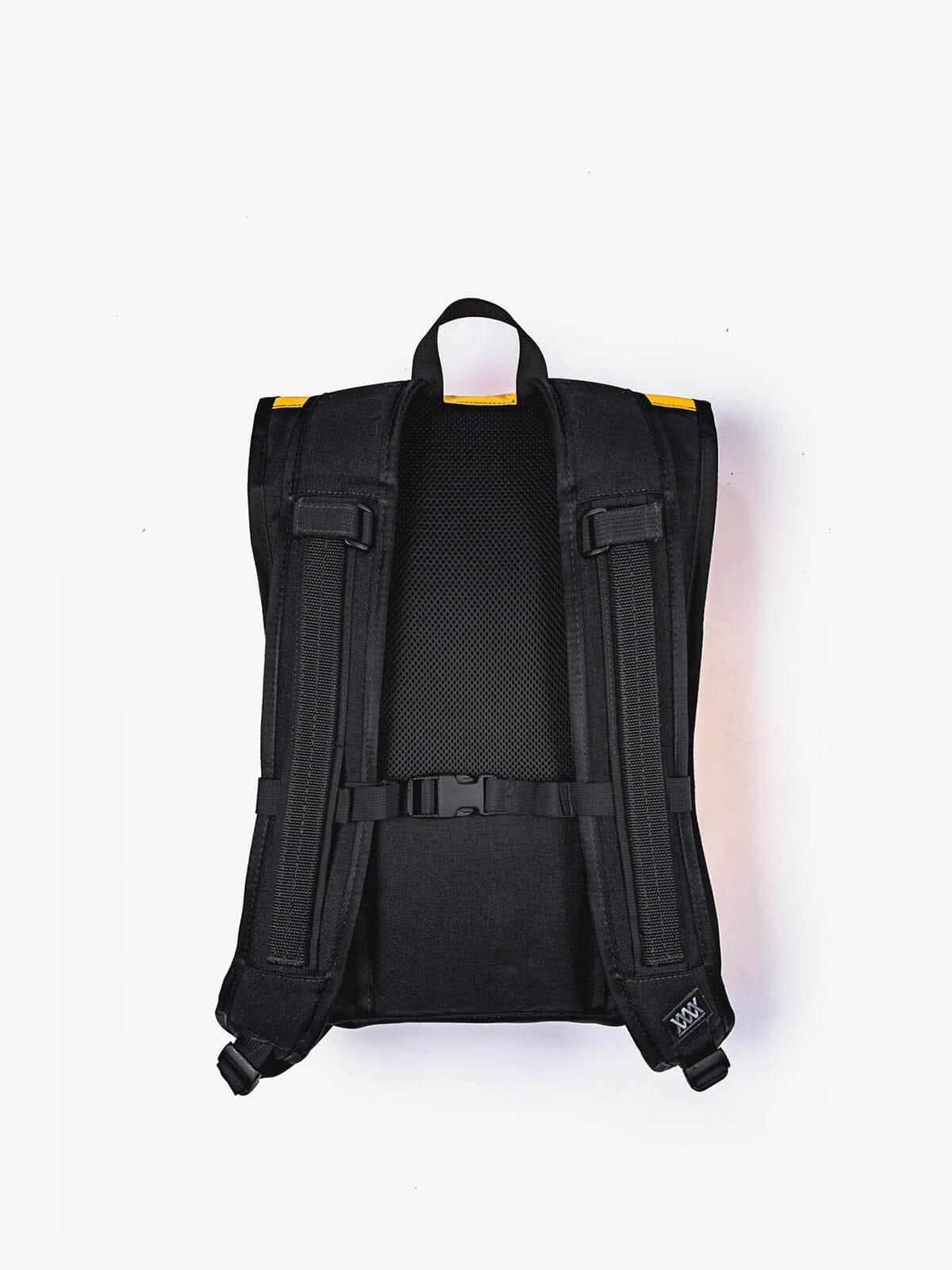 Sanction : AP by Mission Workshop - Säänkestävät laukut ja tekniset vaatteet - San Francisco & Los Angeles - Rakennettu kestämään - ikuisesti taattu