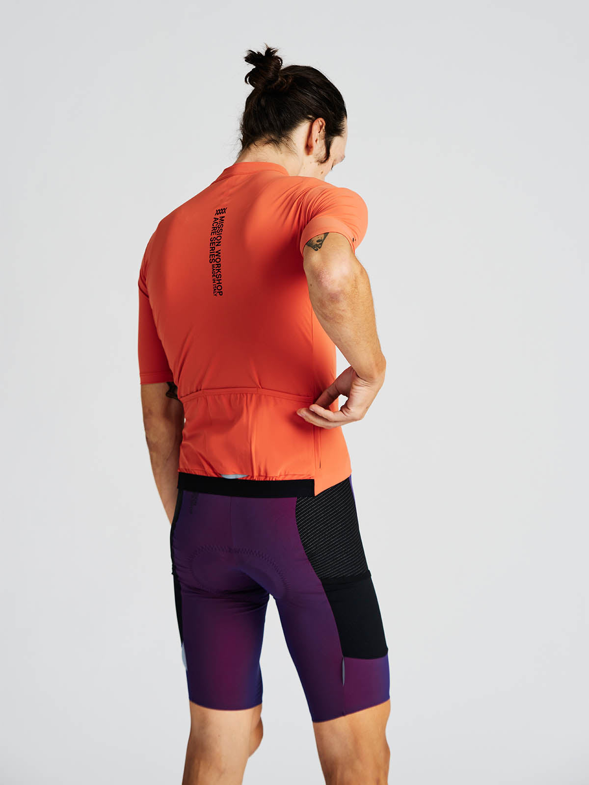 Mission Pro Jersey Men's by Mission Workshop - Säänkestävät laukut ja tekniset vaatteet - San Francisco & Los Angeles - Kestävä - ikuinen takuu