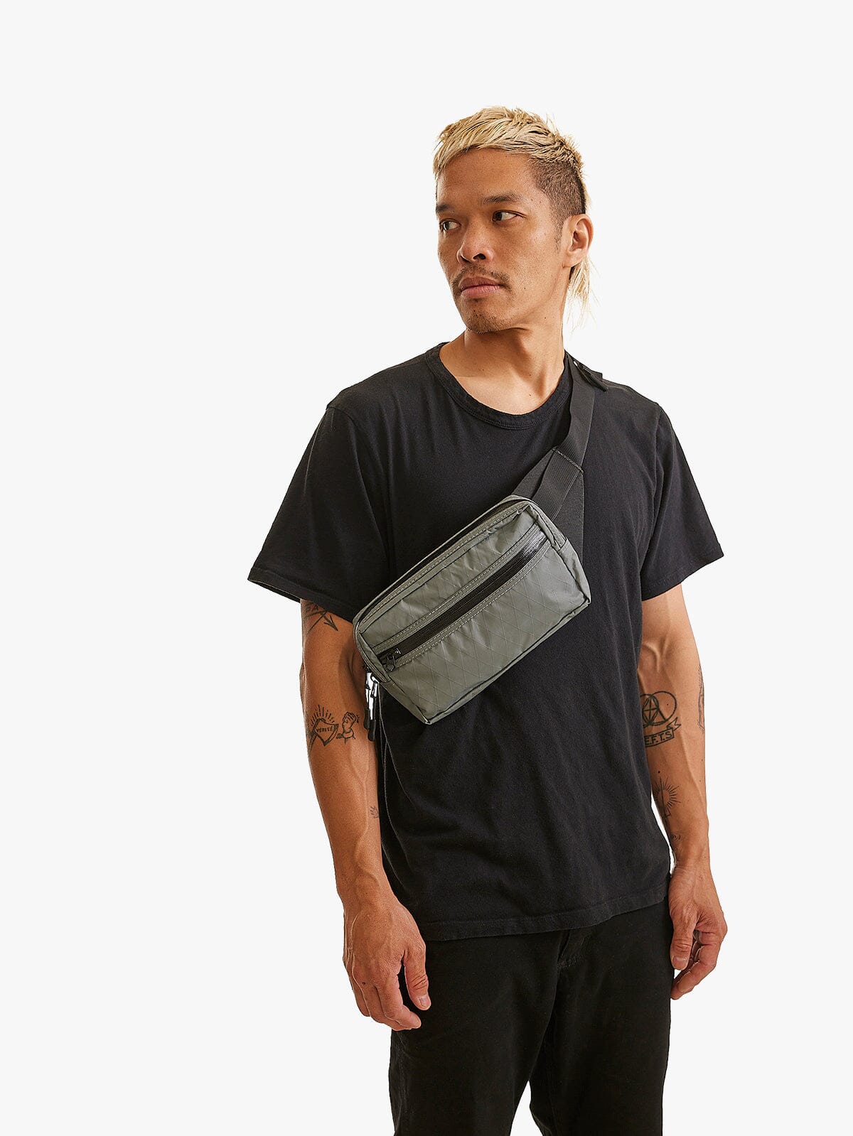 Notch Tech Pouch by Mission Workshop - Säänkestävät laukut ja tekniset vaatteet - San Francisco & Los Angeles - Rakennettu kestämään - ikuisesti taattu