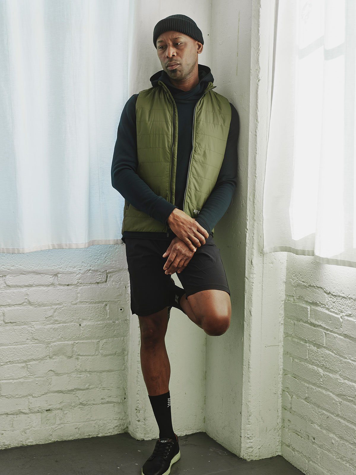 Acre Series Vest by Mission Workshop - Säänkestävät laukut ja tekniset vaatteet - San Francisco & Los Angeles - Rakennettu kestämään - ikuinen takuu