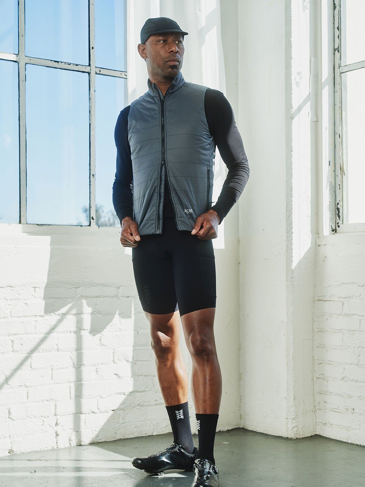 Acre Series Vest by Mission Workshop - Säänkestävät laukut ja tekniset vaatteet - San Francisco & Los Angeles - Rakennettu kestämään - ikuinen takuu