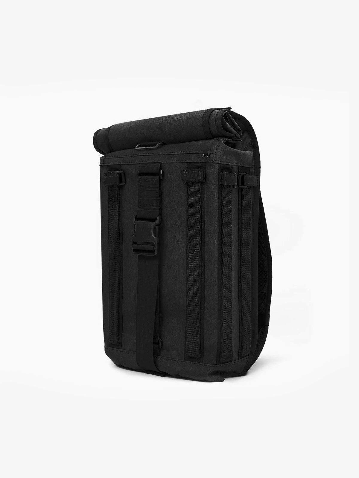 R6 Arkiv Field Pack 20L by Mission Workshop - Säänkestävät laukut ja tekniset vaatteet - San Francisco & Los Angeles - Rakennettu kestämään - ikuisesti taattu