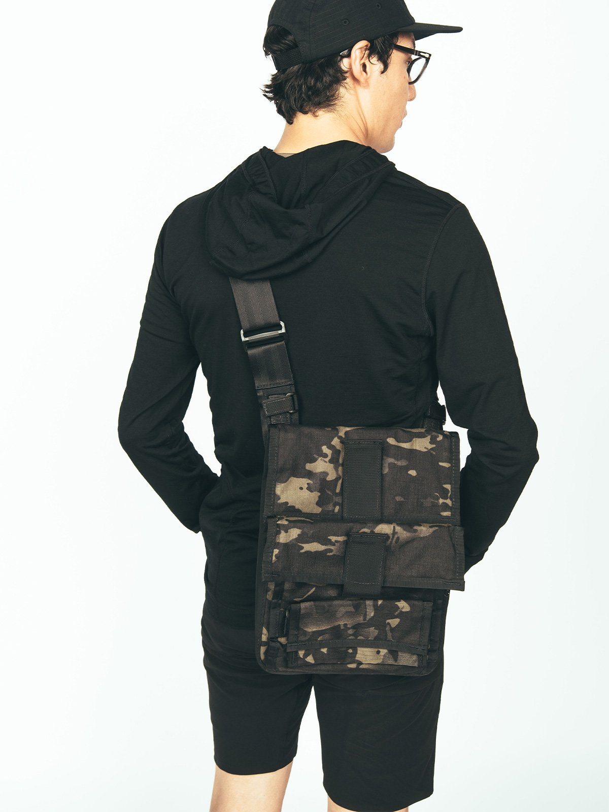 Arkiv Shoulder Strap by Mission Workshop - Säänkestävät laukut ja tekniset vaatteet - San Francisco & Los Angeles - Rakennettu kestämään - ikuinen takuu