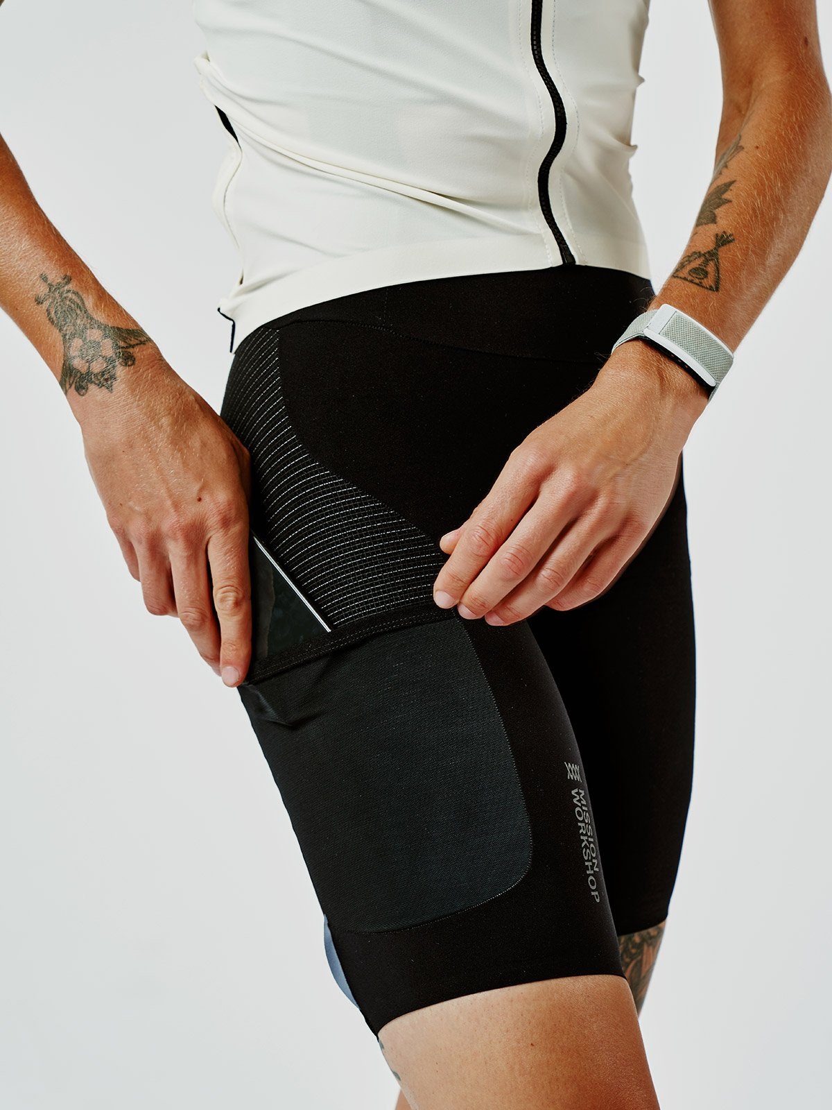 Mission Pro Bib Women's by Mission Workshop - Säänkestävät laukut ja tekniset vaatteet - San Francisco & Los Angeles - Rakennettu kestämään - ikuisesti taattu