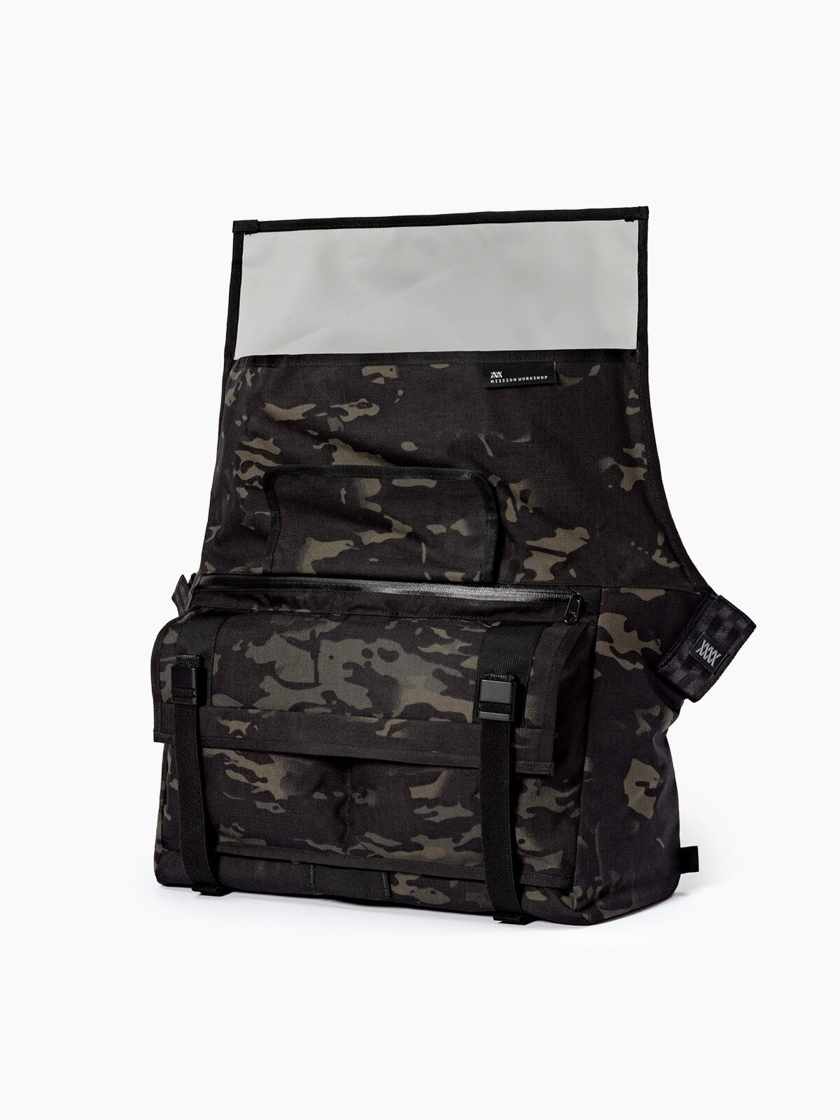 Shed : AP by Mission Workshop - Säänkestävät laukut ja tekniset vaatteet - San Francisco & Los Angeles - Rakennettu kestämään - ikuinen takuu