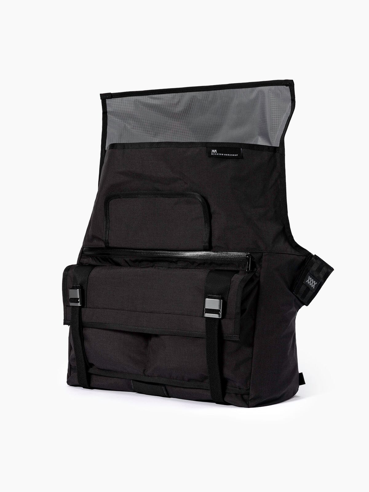 Shed : AP by Mission Workshop - Säänkestävät laukut ja tekniset vaatteet - San Francisco & Los Angeles - Rakennettu kestämään - ikuinen takuu