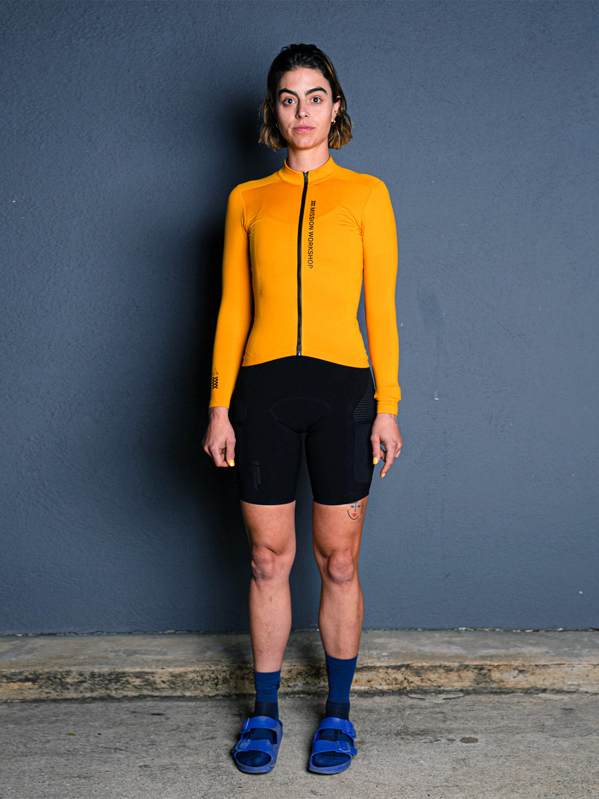 Mission Pro Jersey : LS Women's by Mission Workshop - Säänkestävät laukut ja tekniset vaatteet - San Francisco & Los Angeles - Kestävästi rakennettu - ikuinen takuu