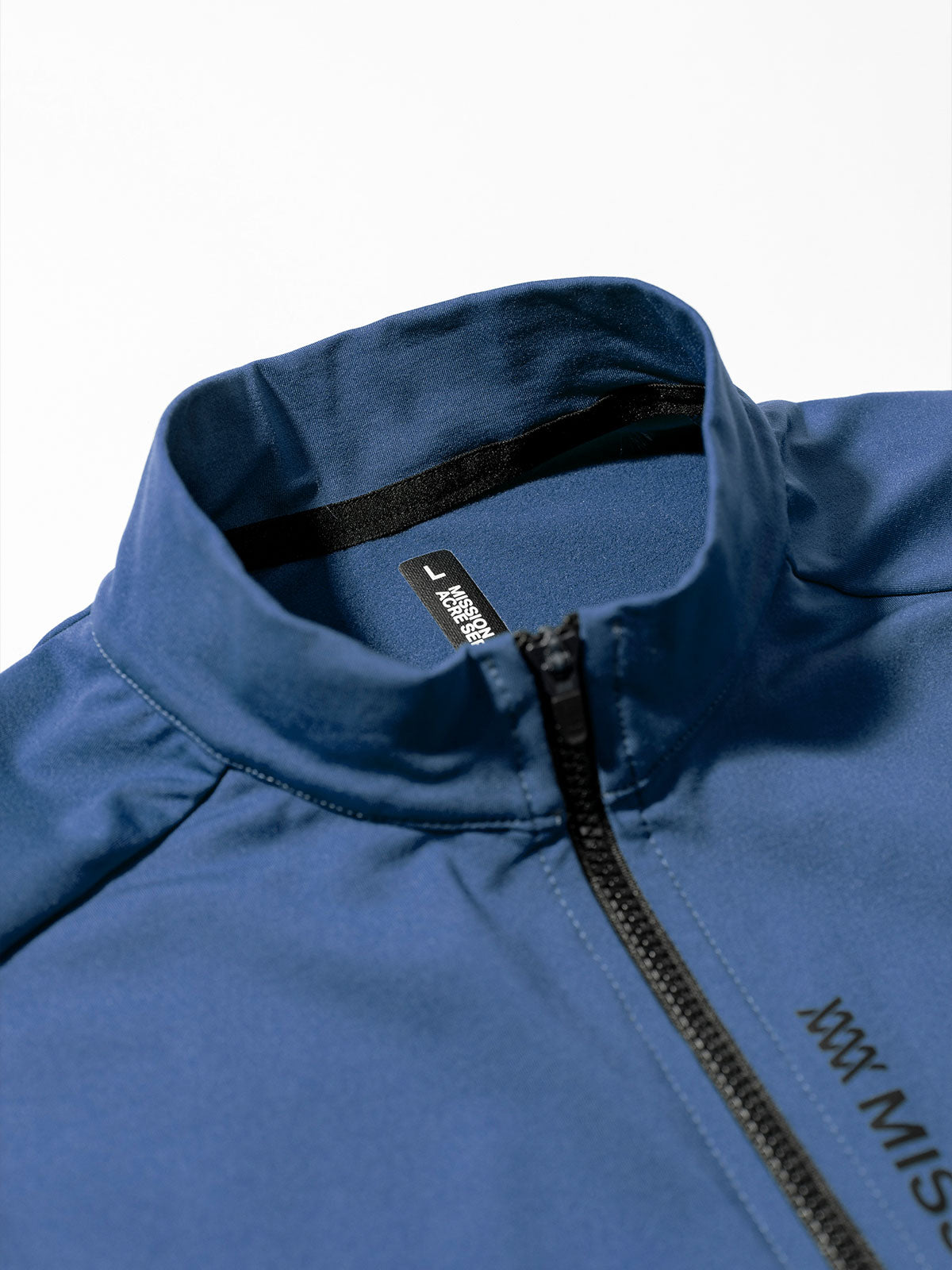 Mission Pro Jersey : LS Women's by Mission Workshop - Säänkestävät laukut ja tekniset vaatteet - San Francisco & Los Angeles - Kestävästi rakennettu - ikuinen takuu