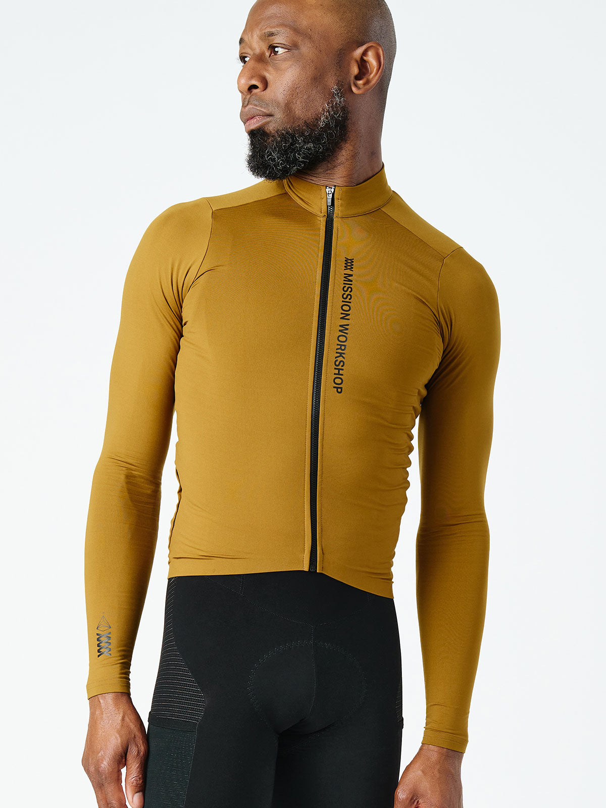 Mission Pro Jersey : LS Men's by Mission Workshop - Säänkestävät laukut ja tekniset vaatteet - San Francisco & Los Angeles - Kestävästi rakennettu - ikuinen takuu