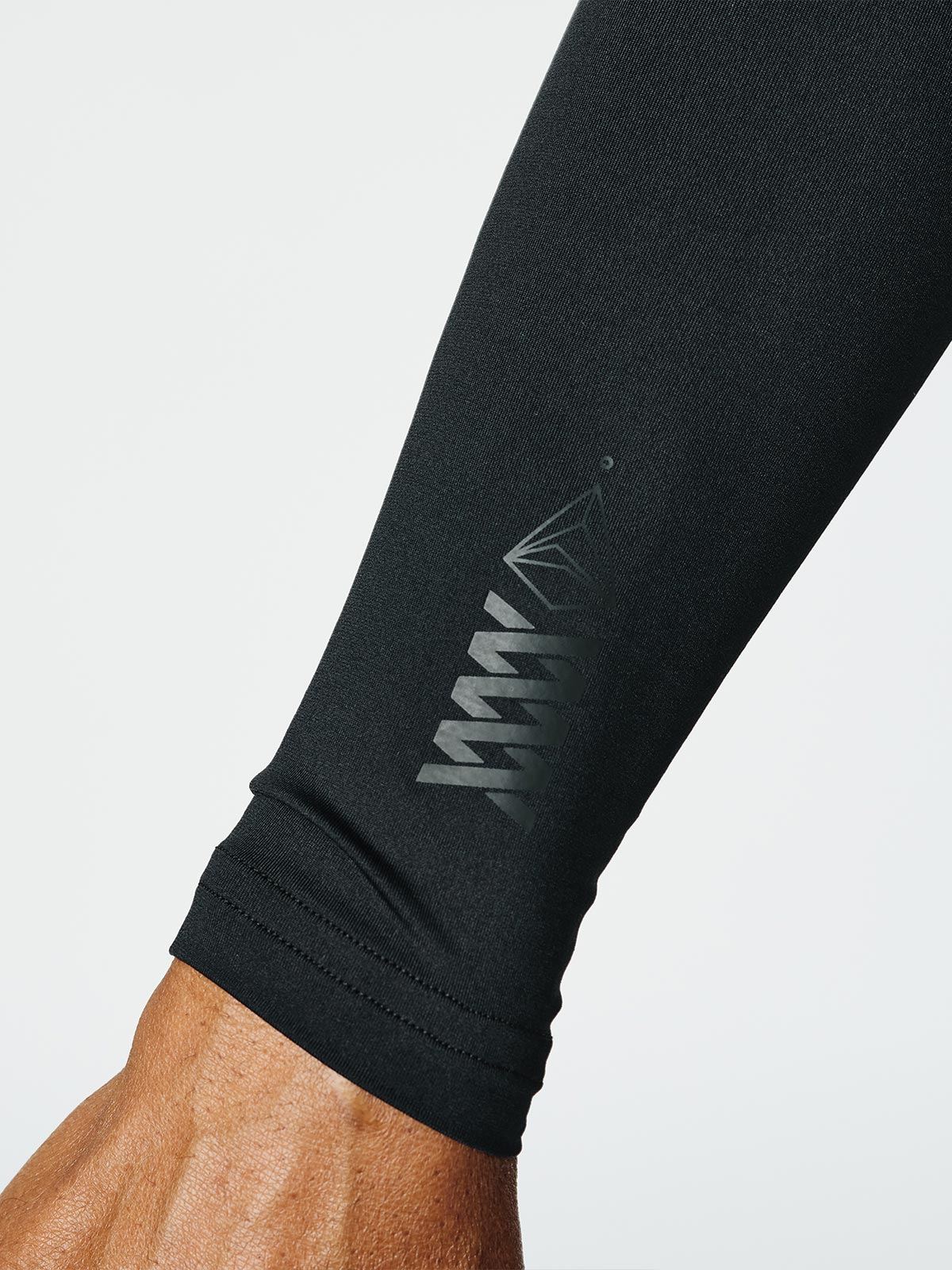 Mission Pro Jersey : LS Men's by Mission Workshop - Säänkestävät laukut ja tekniset vaatteet - San Francisco & Los Angeles - Kestävästi rakennettu - ikuinen takuu