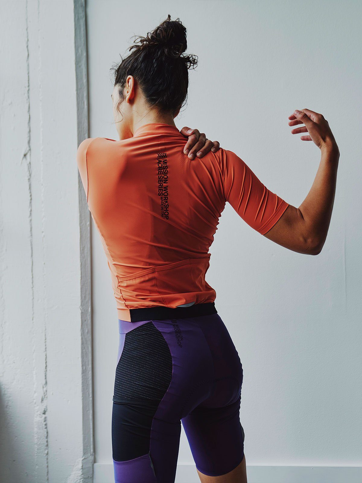 Mission Pro Jersey Women's by Mission Workshop - Säänkestävät laukut ja tekniset vaatteet - San Francisco & Los Angeles - Kestävä - ikuinen takuu