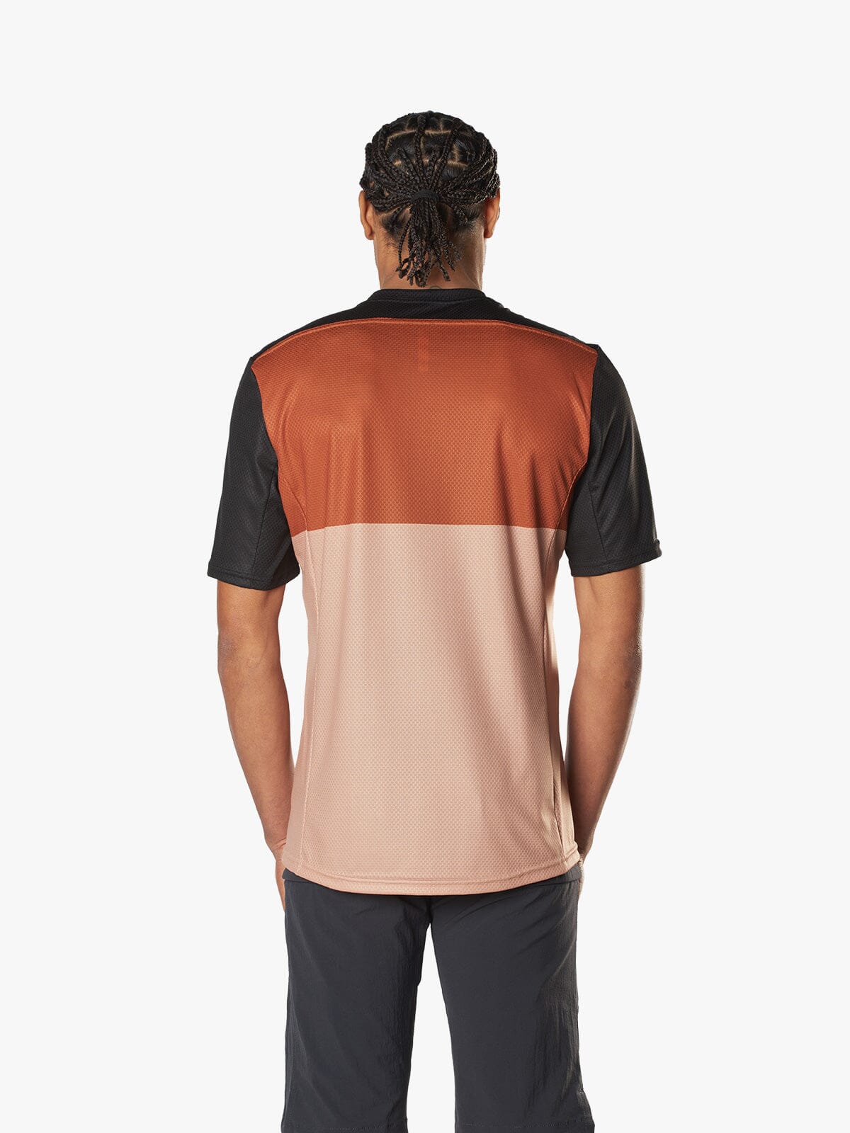 Baja : SS by Mission Workshop - Säänkestävät laukut ja tekniset vaatteet - San Francisco & Los Angeles - Rakennettu kestämään - ikuinen takuu