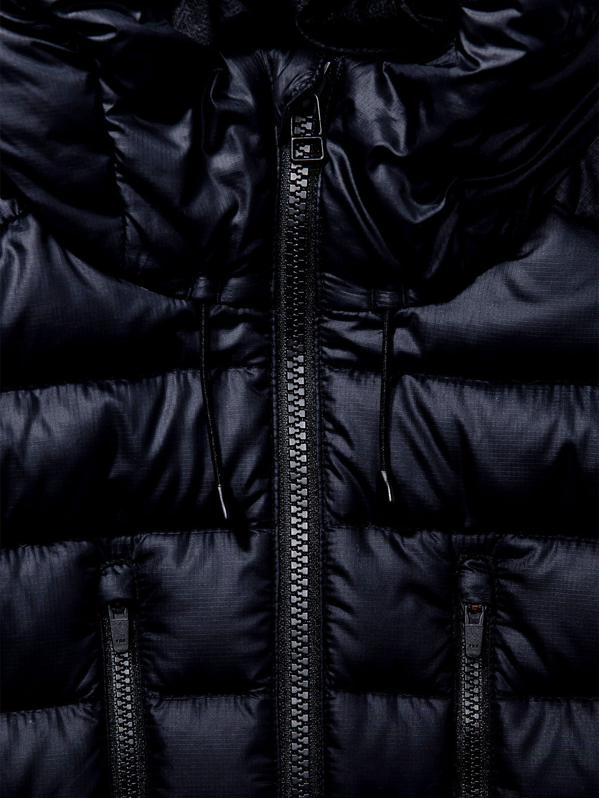 D21 by Mission Workshop - Säänkestävät laukut ja tekniset vaatteet - San Francisco & Los Angeles - Rakennettu kestämään - ikuisesti taattu