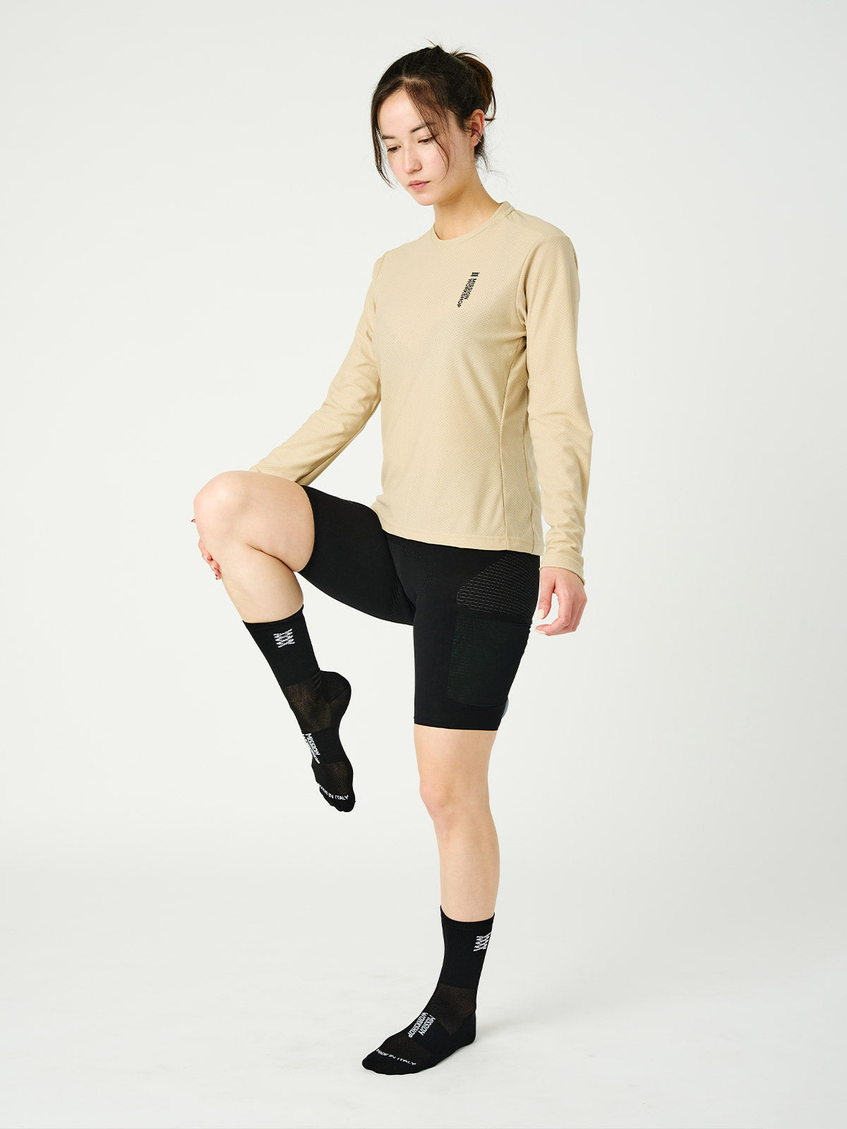 Mission Pro Tech Tee : LS Women's by Mission Workshop - Säänkestävät laukut ja tekniset vaatteet - San Francisco & Los Angeles - Kestää - ikuisesti taattu
