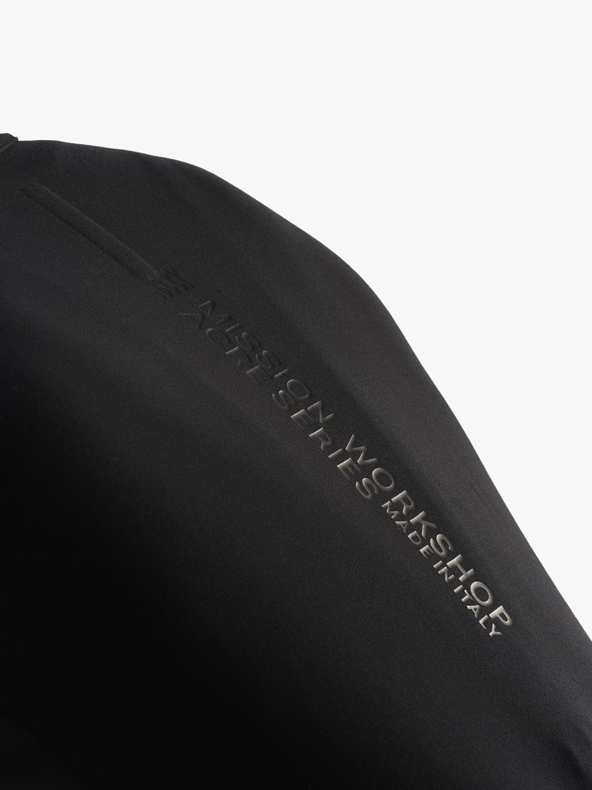 Range Jacket Women's by Mission Workshop - Säänkestävät laukut ja tekniset vaatteet - San Francisco & Los Angeles - Rakennettu kestämään - Taattu ikuisesti