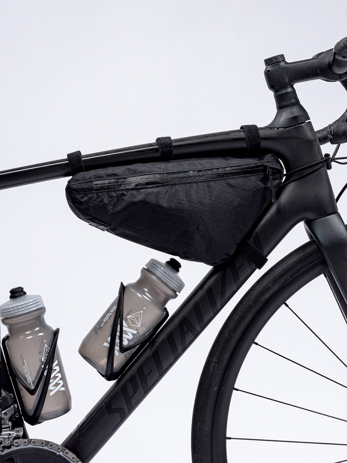 Slice Frame Bag by Mission Workshop - Säänkestävät laukut ja tekniset vaatteet - San Francisco & Los Angeles - Rakennettu kestämään - ikuinen takuu