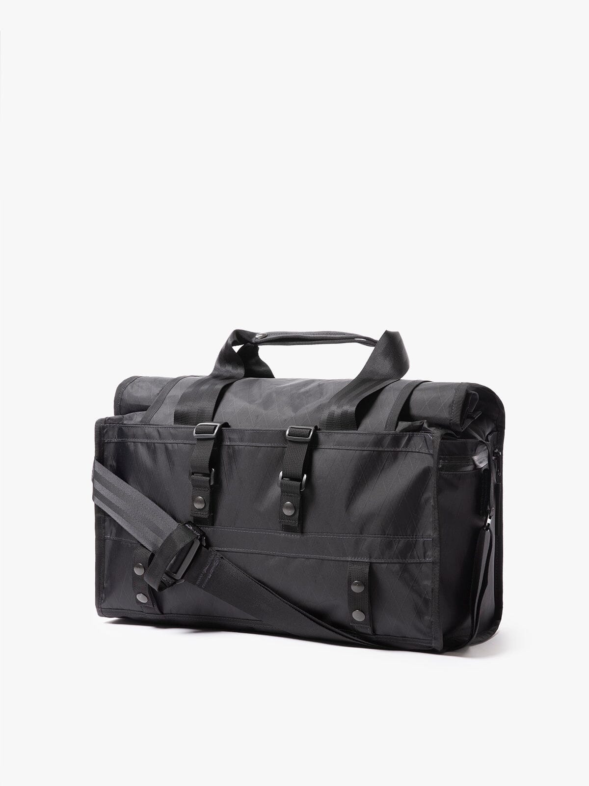 Helmsman : VX by Mission Workshop - Säänkestävät laukut ja tekniset vaatteet - San Francisco & Los Angeles - Rakennettu kestämään - ikuinen takuu