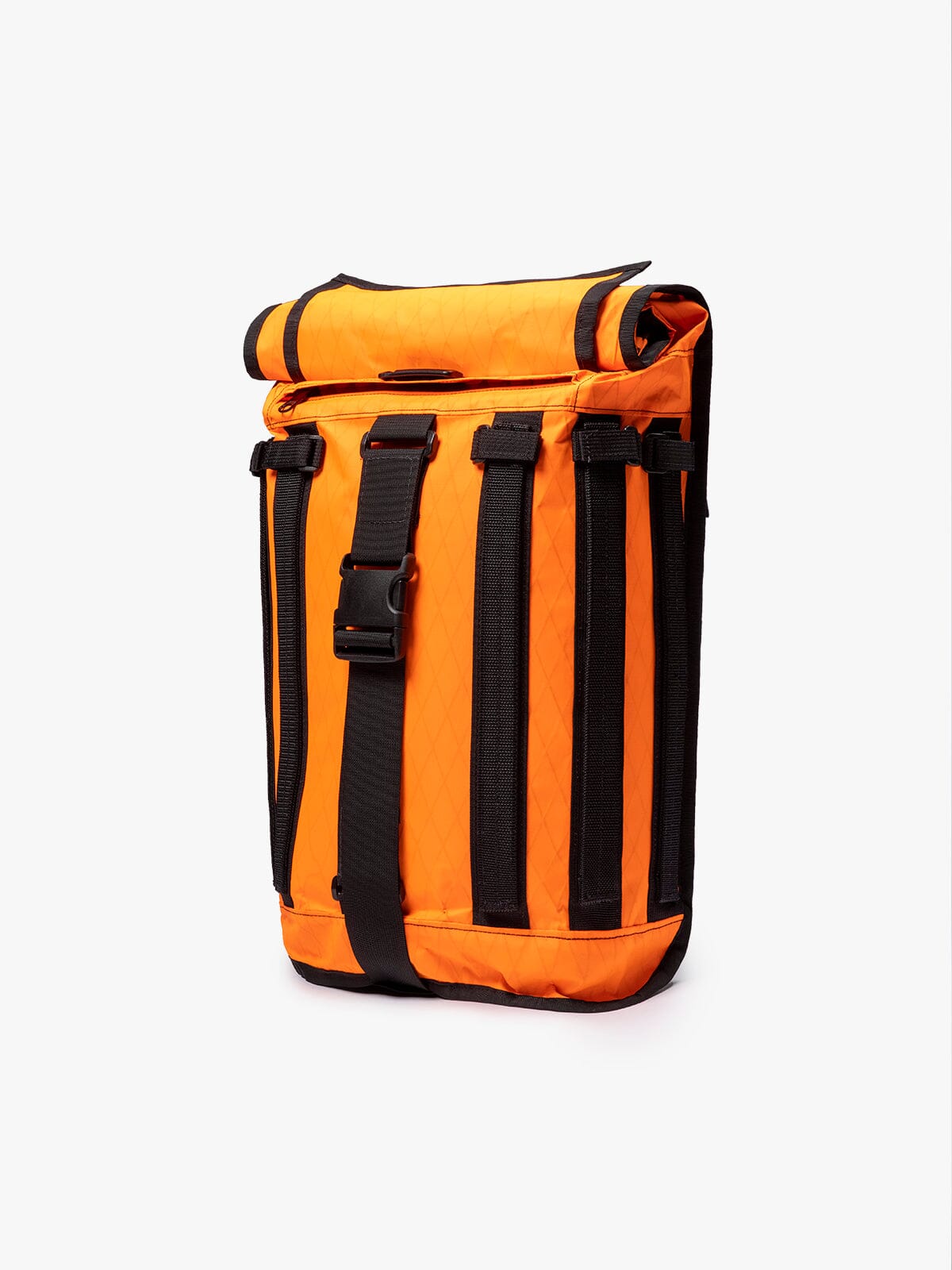 R6 Arkiv Field Pack 20L by Mission Workshop - Säänkestävät laukut ja tekniset vaatteet - San Francisco & Los Angeles - Rakennettu kestämään - ikuisesti taattu