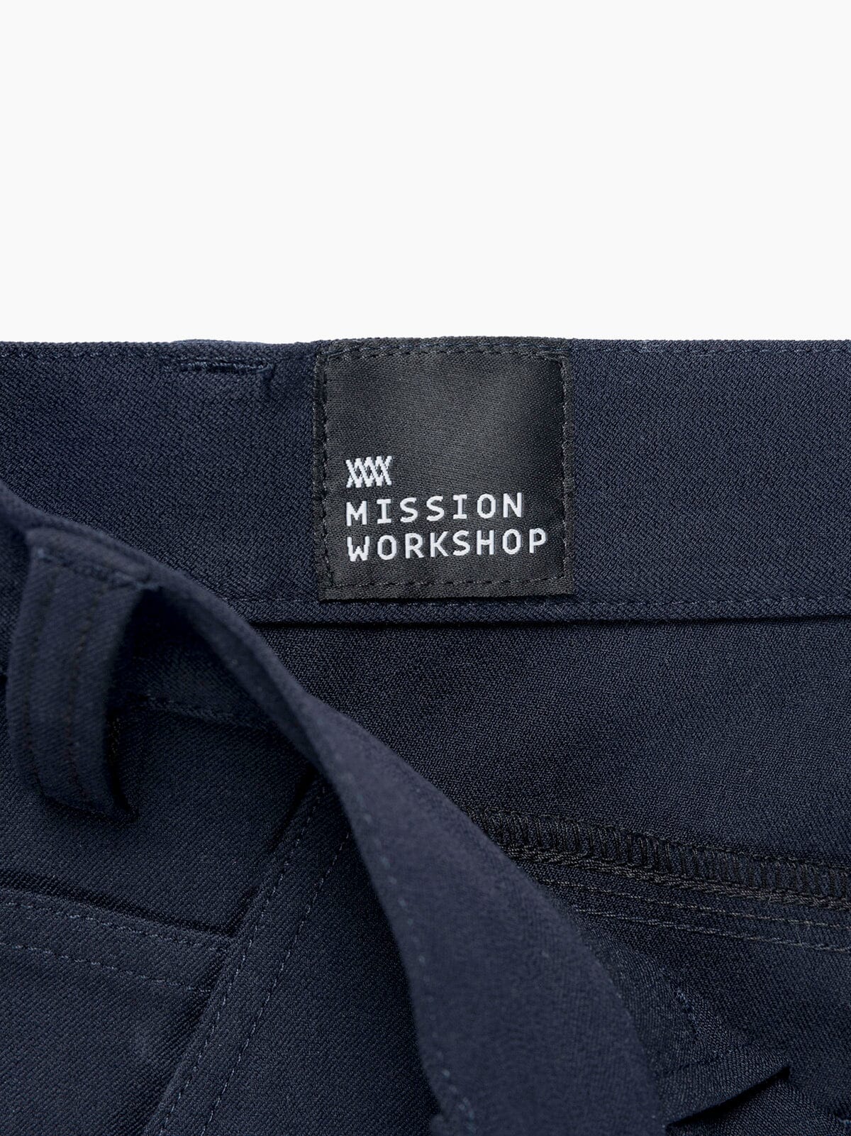 Paragon by Mission Workshop - Säänkestävät laukut ja tekniset vaatteet - San Francisco & Los Angeles - Rakennettu kestämään - ikuinen takuu