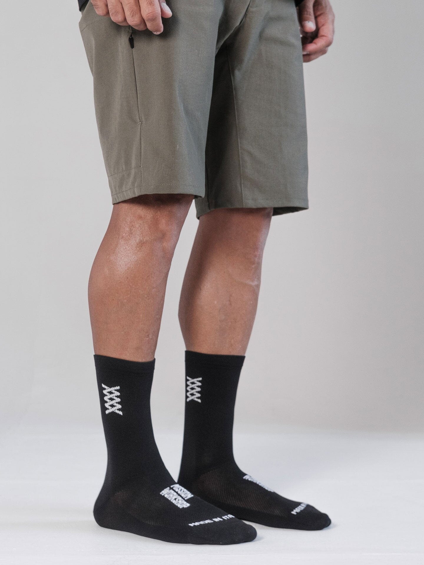 Mission Pro Socks by Mission Workshop - Säänkestävät laukut ja tekniset vaatteet - San Francisco & Los Angeles - Kestävät - ikuinen takuu