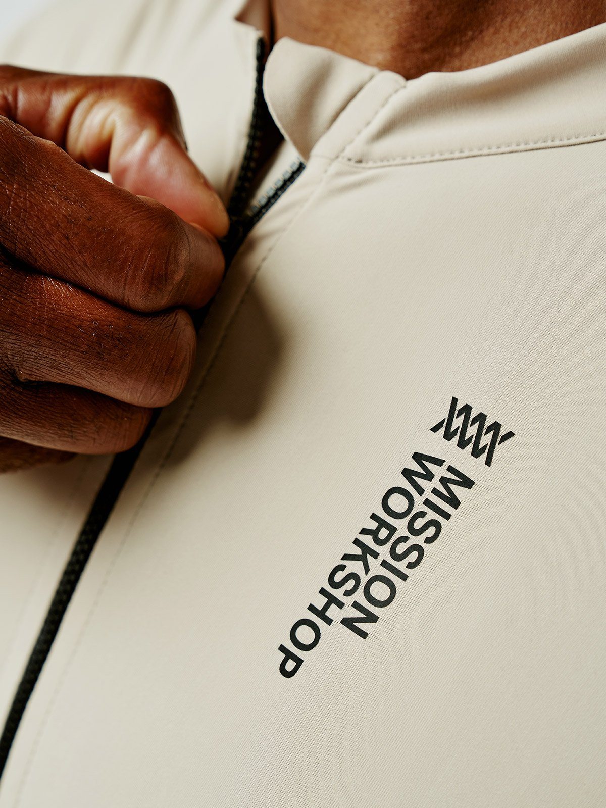 Mission Pro Jersey Men's by Mission Workshop - Säänkestävät laukut ja tekniset vaatteet - San Francisco & Los Angeles - Kestävä - ikuinen takuu