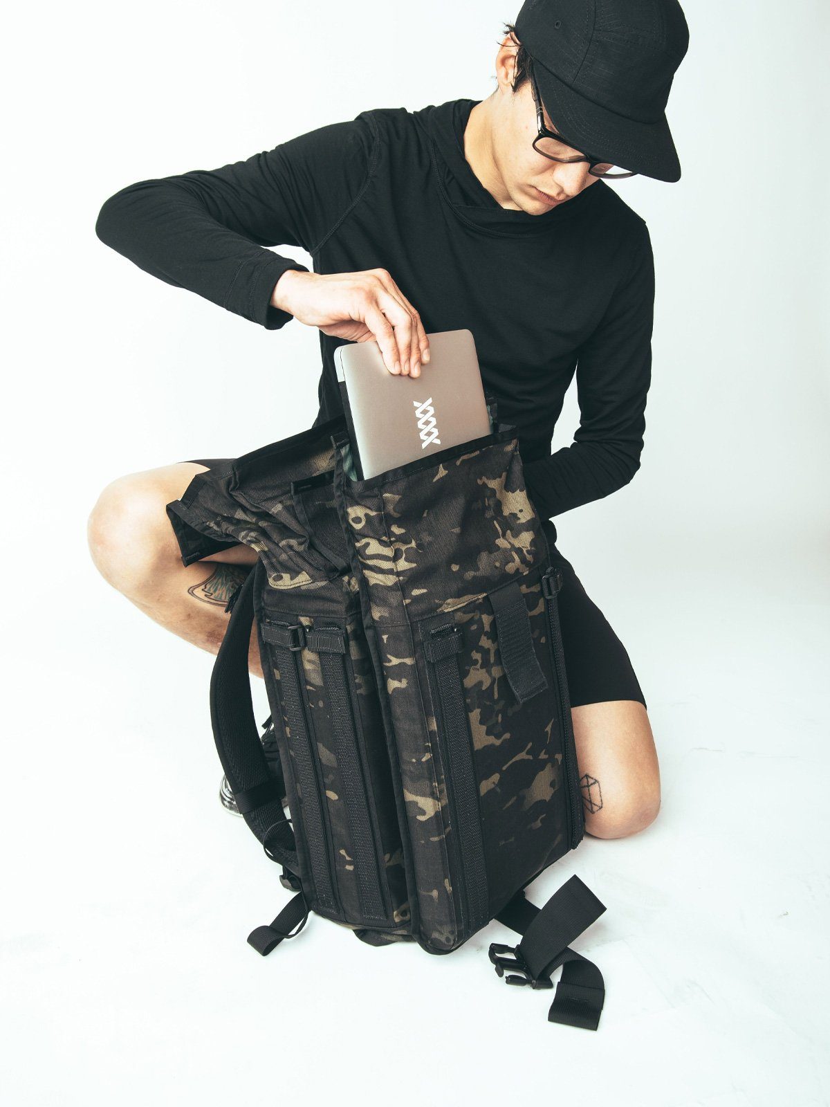 Arkiv Laptop Case by Mission Workshop - Säänkestävät laukut ja tekniset vaatteet - San Francisco & Los Angeles - Rakennettu kestämään - ikuinen takuu