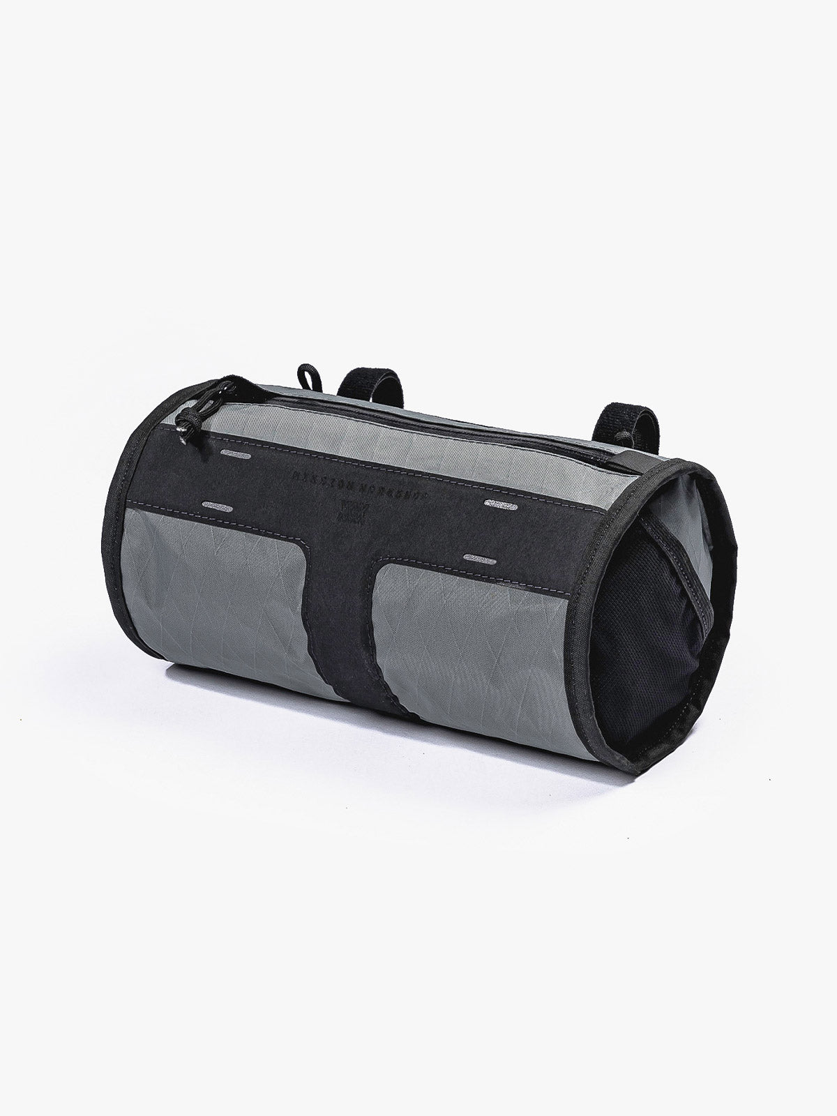Toro Grande Handlebar Bag by Mission Workshop - Säänkestävät laukut ja tekniset vaatteet - San Francisco & Los Angeles - Rakennettu kestämään - ikuinen takuu